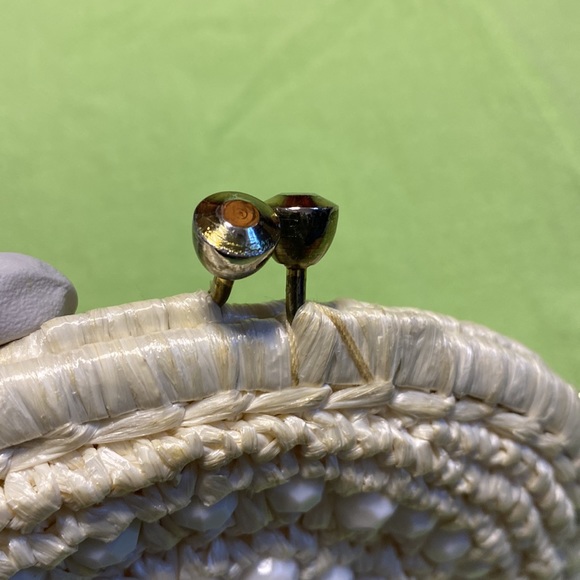 Vintage 60s Woven White Straw & Beaded Handbag by Marcus Brothers of Miami - Picture 11 of 16